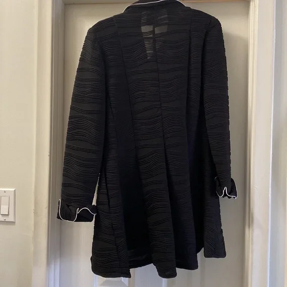 BNWT jacket - Picture 5 of 6